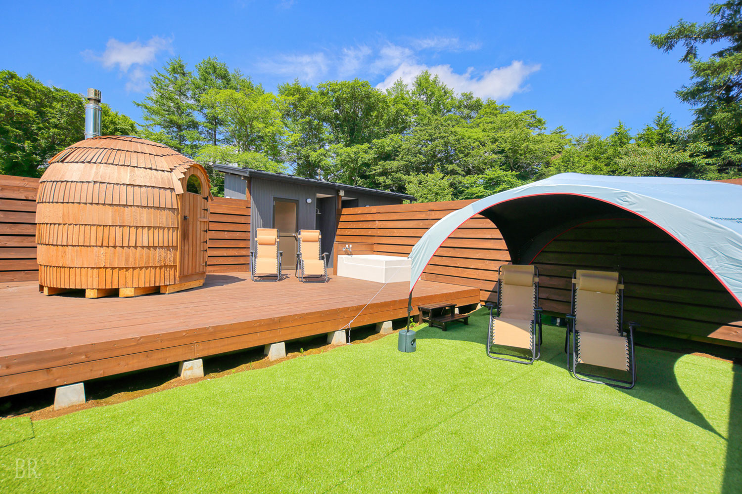 Two Private Saunas, 