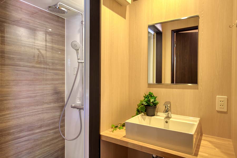 All cabins have individual showers, toilets, and eating areas